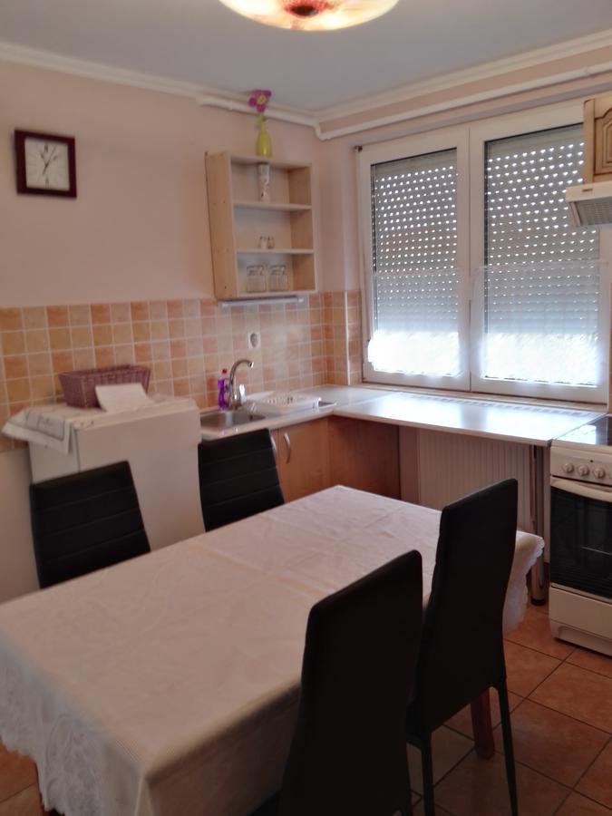 Kiskucko Apartman Hajdúszoboszló Exterior foto